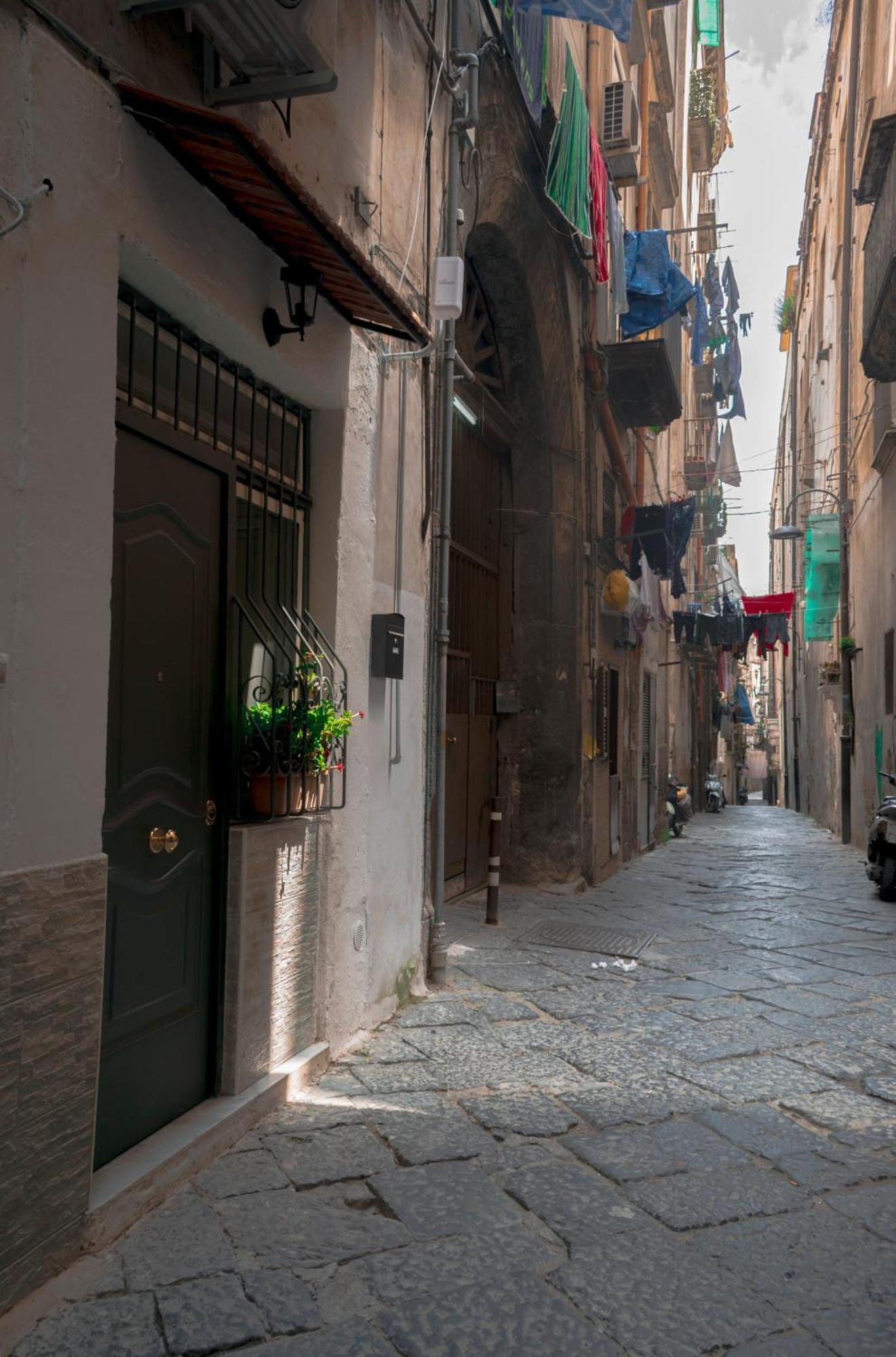 Vecchia Napoli Apt 20 Luaran gambar